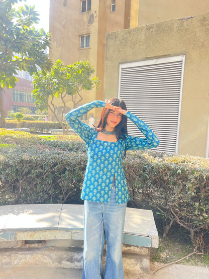 NAIRA KURTI