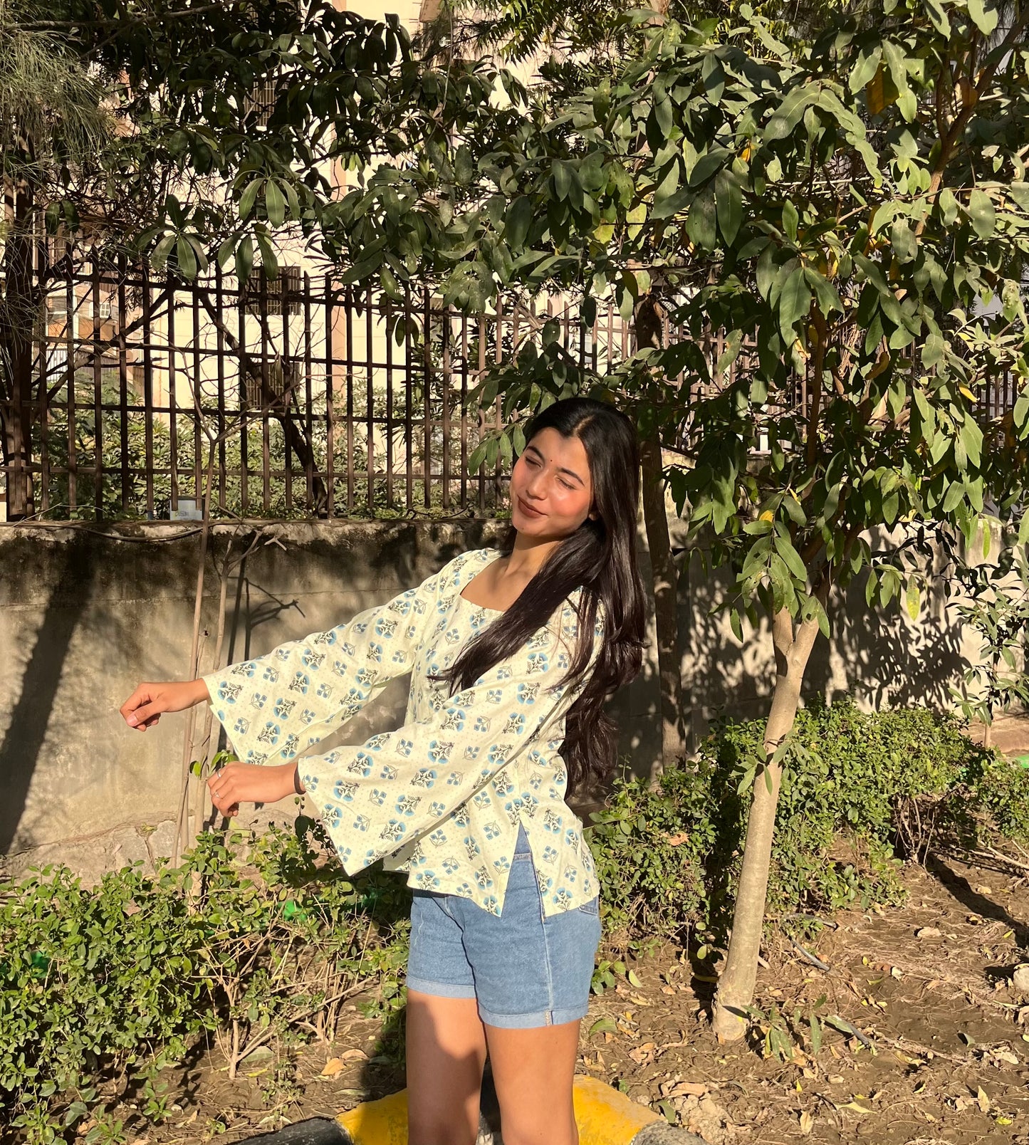 SAANJH KURTI