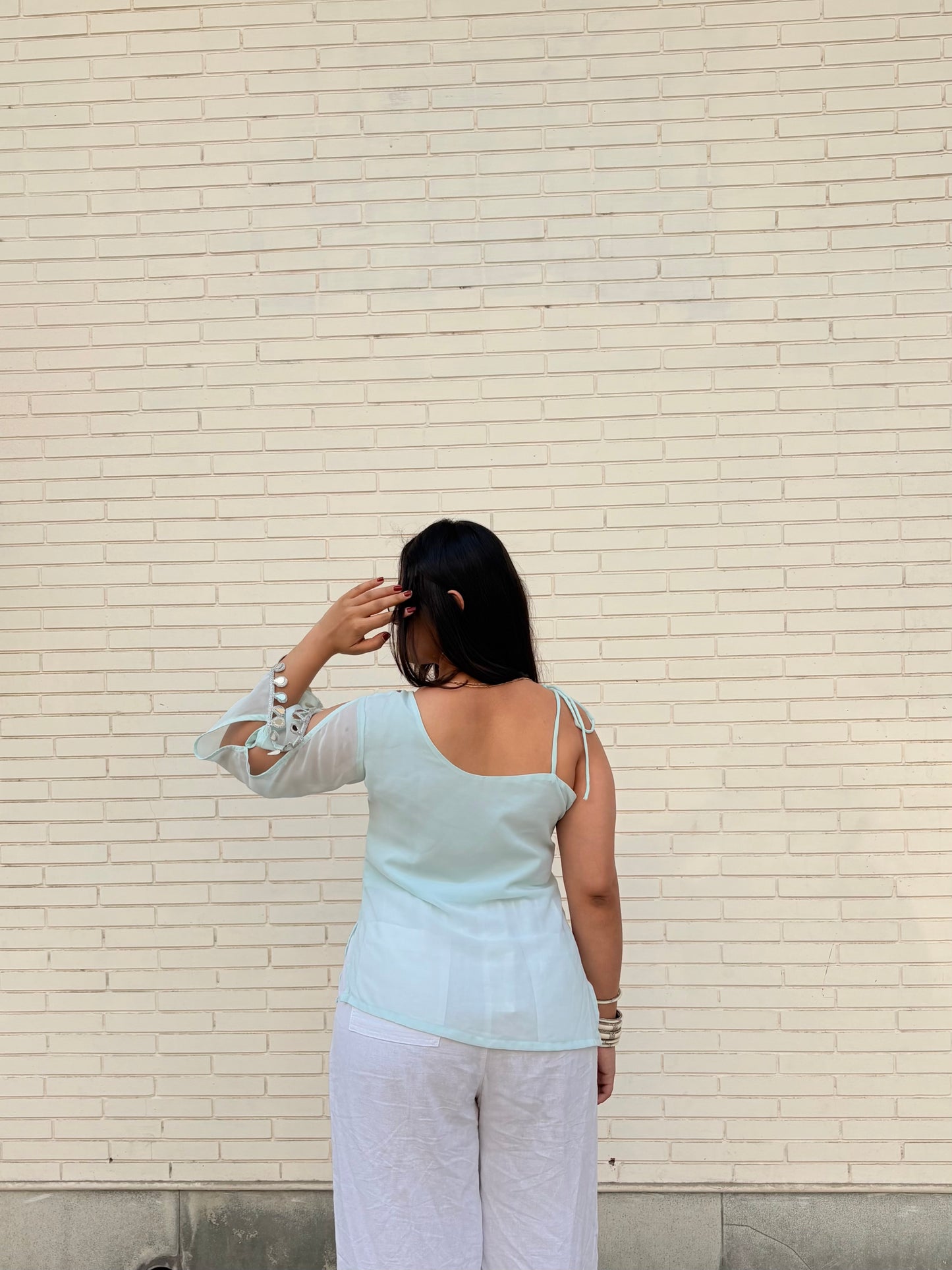 SHANAYA KURTI